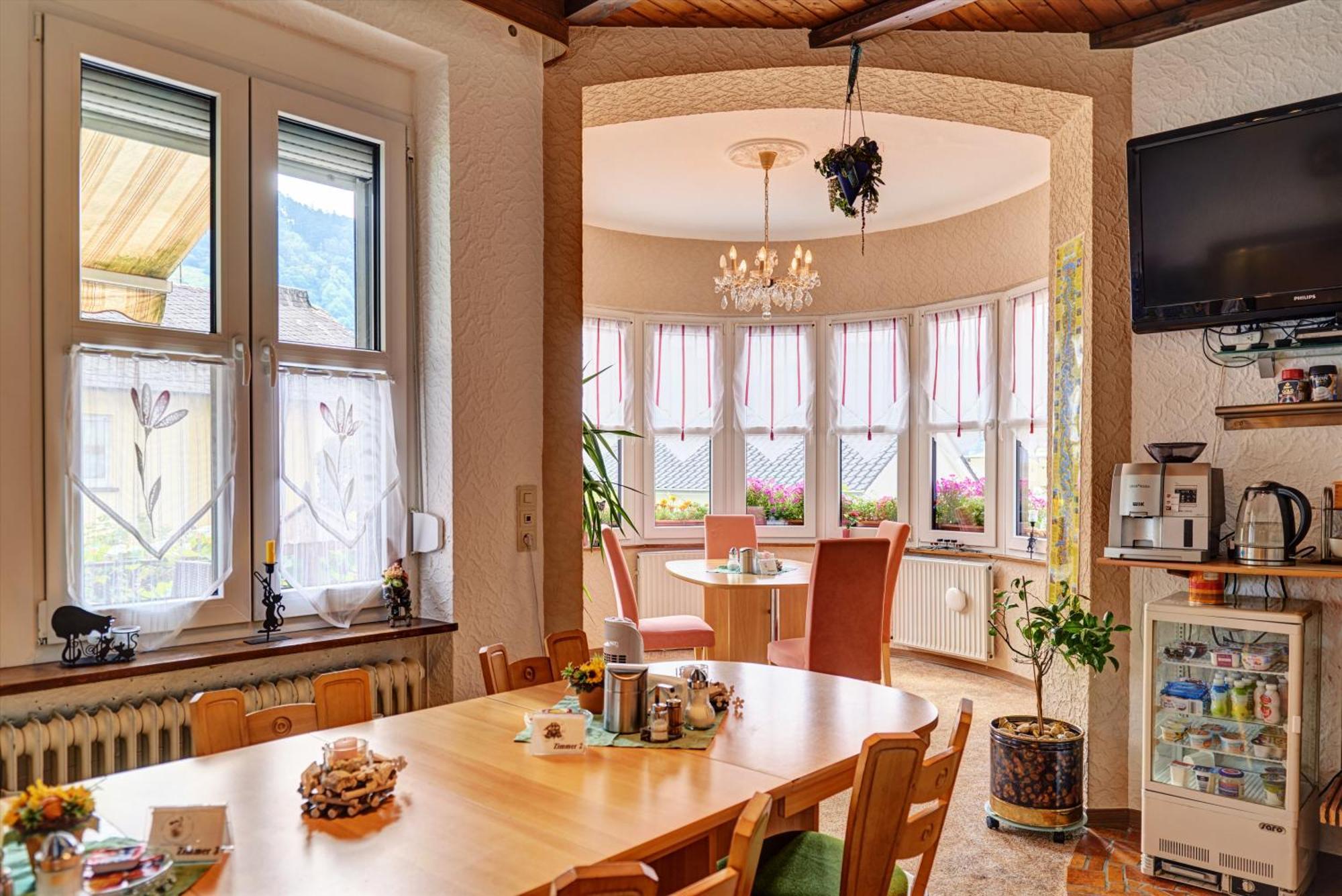 B&B Pension Winzerhaus Zell-Mosel Extérieur photo