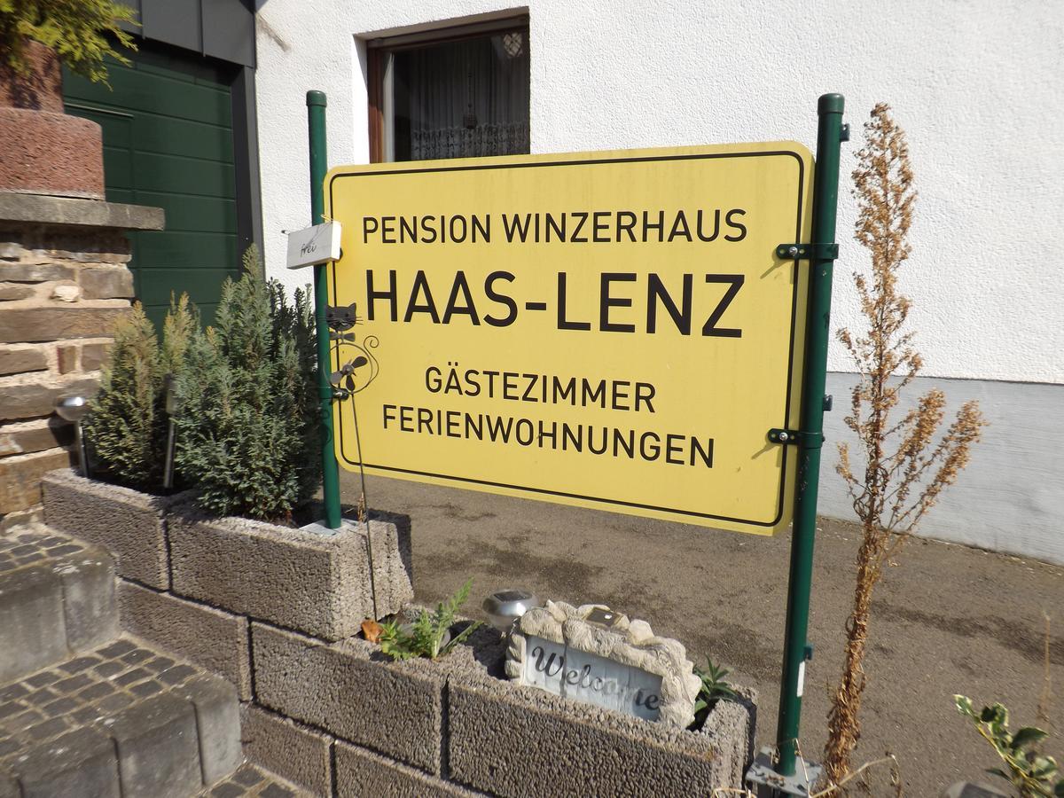 B&B Pension Winzerhaus Zell-Mosel Extérieur photo